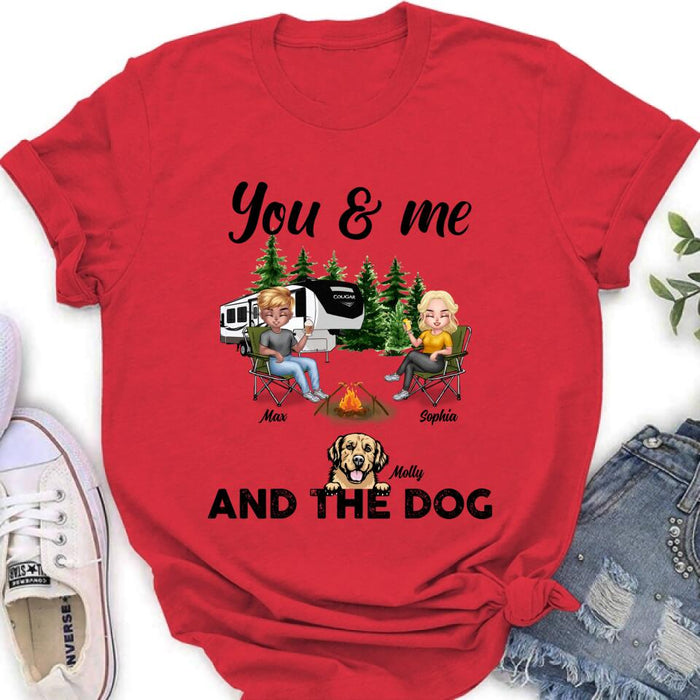 Custom Personalized Camping Couple With Dog Shirt/ Pullover Hoodie - Upto 4 Dogs - Gift Idea For Camping Lover