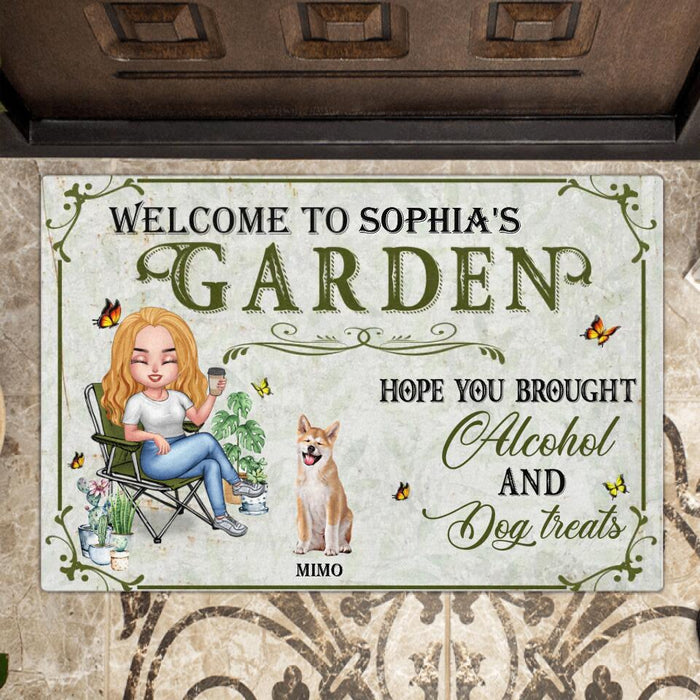 Custom Personalized Pet Mom Doormat - Upto 5 Pets - Mother's Day Gift Idea For Dog/Cat/Chicken Lover - Hope You Brought Alcohol And Dog Treats