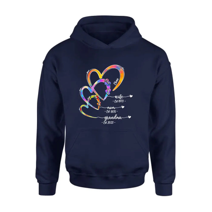 Personalized Mom Shirt/Hoodie - Gift Idea For Mom/Grandma - Upto 4 Children/5 Grandchildren