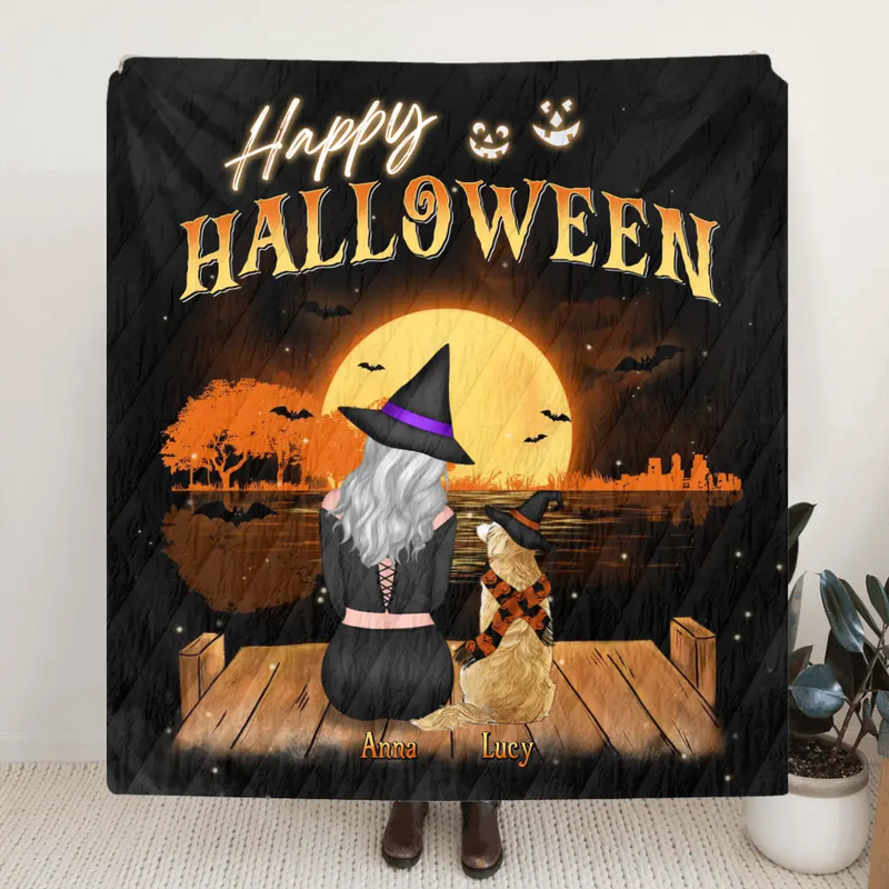 Personalized Dog Mom Fleece Throw Blanket/Quilt - Up to 4 Dogs - Halloween Gift Idea for Dog Lovers - Happy Halloween