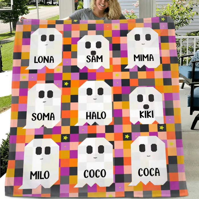 Personalize Halloween Family Quilt/Single Layer Fleece Blanket - Gift Idea For Halloween/Family - Upto 9 Boos