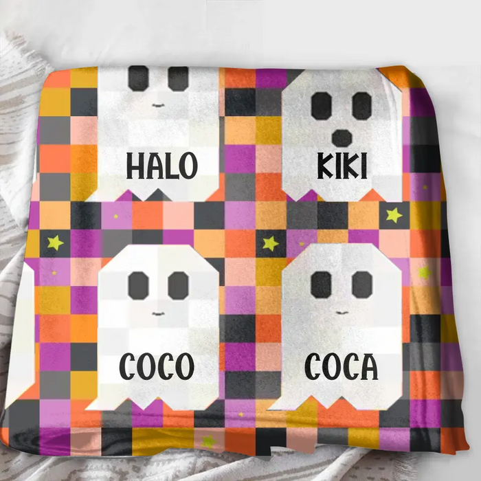 Personalize Halloween Family Quilt/Single Layer Fleece Blanket - Gift Idea For Halloween/Family - Upto 9 Boos