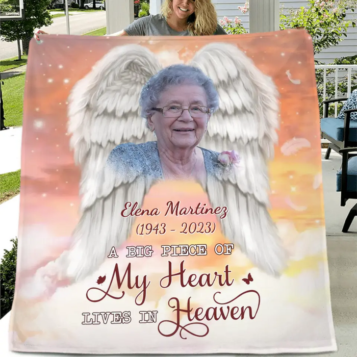 Custom Personalized Memorial Photo Single Layer Fleece/Quilt Blanket - Memorial Gift Idea for Family - A Big Piece Of My Heart Lives In Heaven