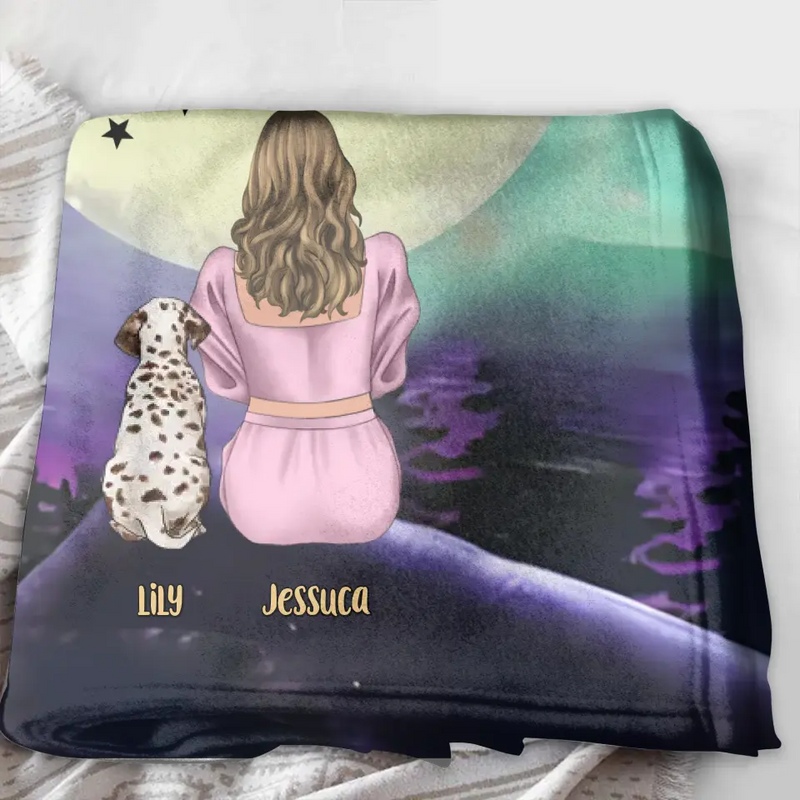 Personalized Memorial Pet Mom Fleece Throw Blanket/Quilt - Gift Idea For Dog/Cat Owners - I Love You To The Moon And Back