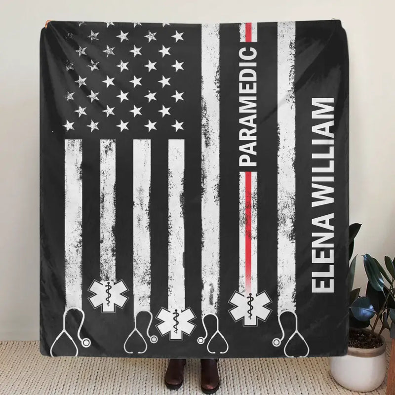 Personalized US Healthcare Worker Fleece Throw Blanket/Quilt - Gift Idea For Paramedic/Colleague