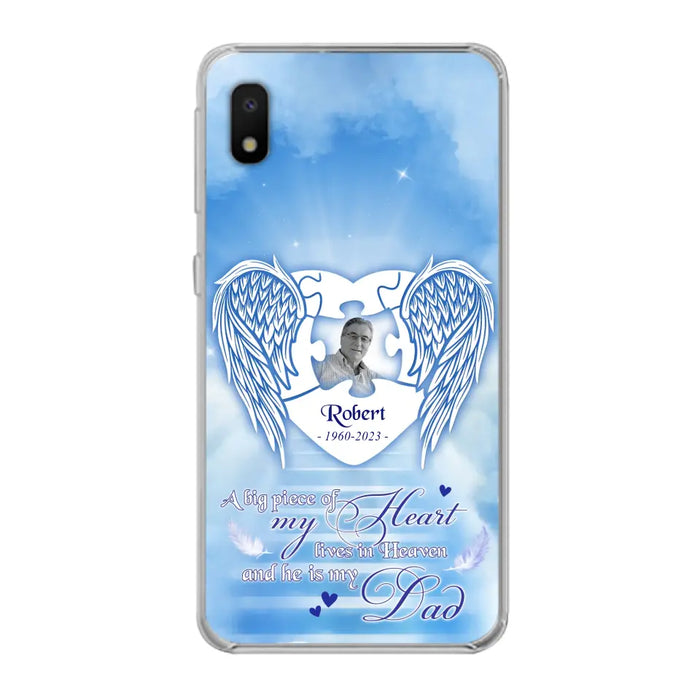 Custom Personalized Memorial Photo Phone Case - Memorial Gift Idea For Family - A Big Piece Of My Heart Lives In Heaven And He Is My Dad - Case For iPhone/Samsung