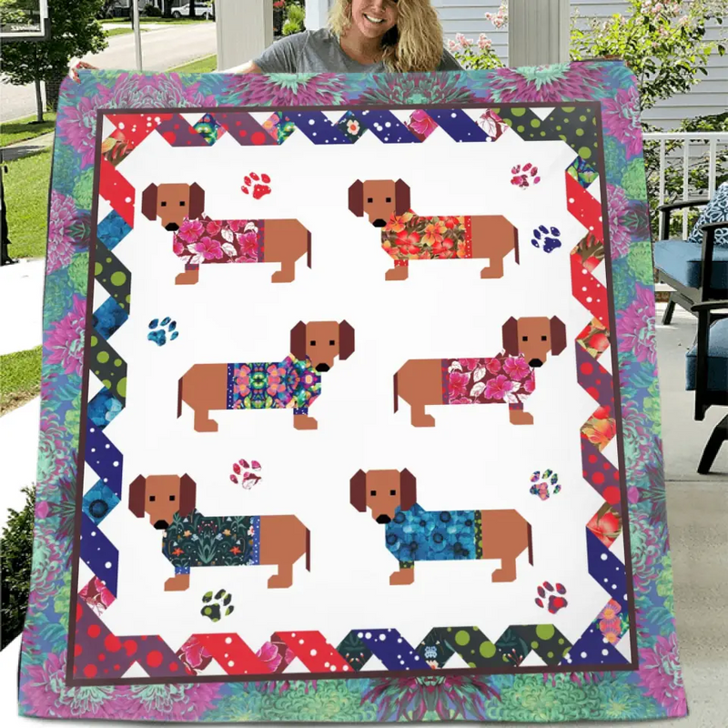 Dachshund Dog Fleece Throw Blanket/Quilt - Gift Idea for Dog Lovers/Owners