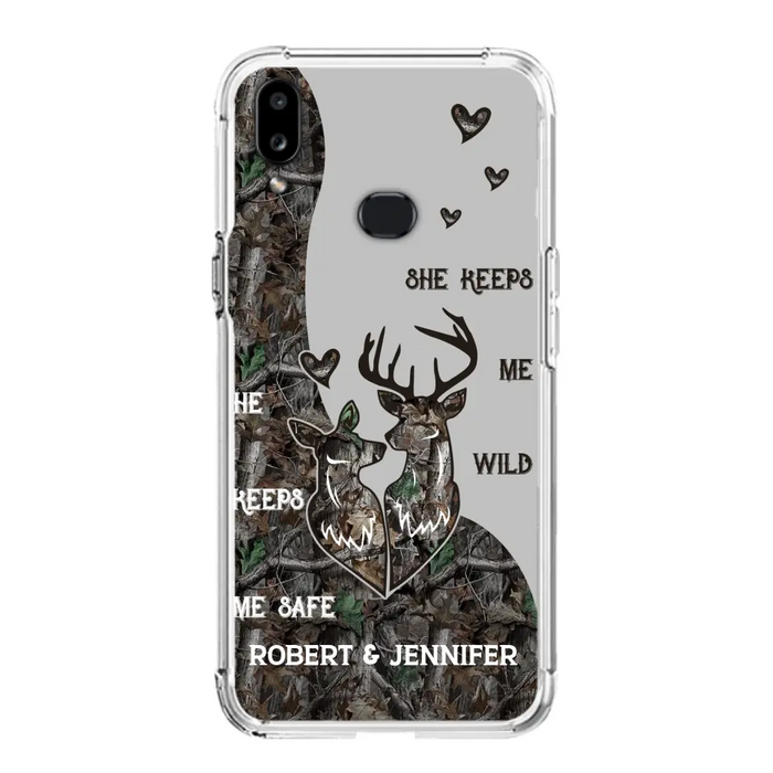 Custom Personalized Deer Couple Phone Case - Gift Idea For Couple - He Keeps Me Safe She Keeps Me Wild - Case For iPhone/Samsung