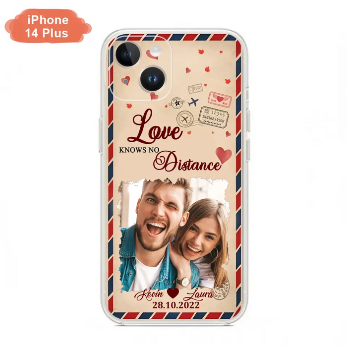 Custom Personalized Couple Phone Case - Gift Idea For Couple/ Valentines Day - Upload Photo - Love Knows No Distance - Case For iPhone/ Samsung