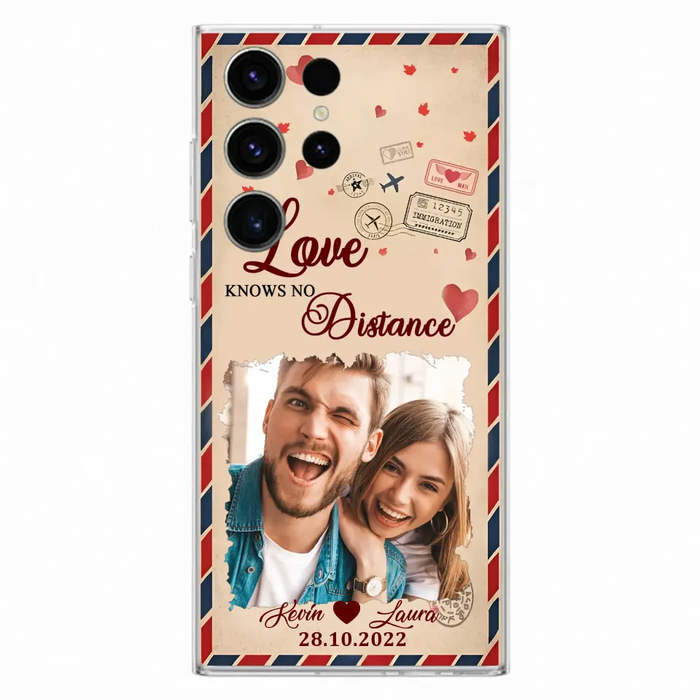 Custom Personalized Couple Phone Case - Gift Idea For Couple/ Valentines Day - Upload Photo - Love Knows No Distance - Case For iPhone/ Samsung