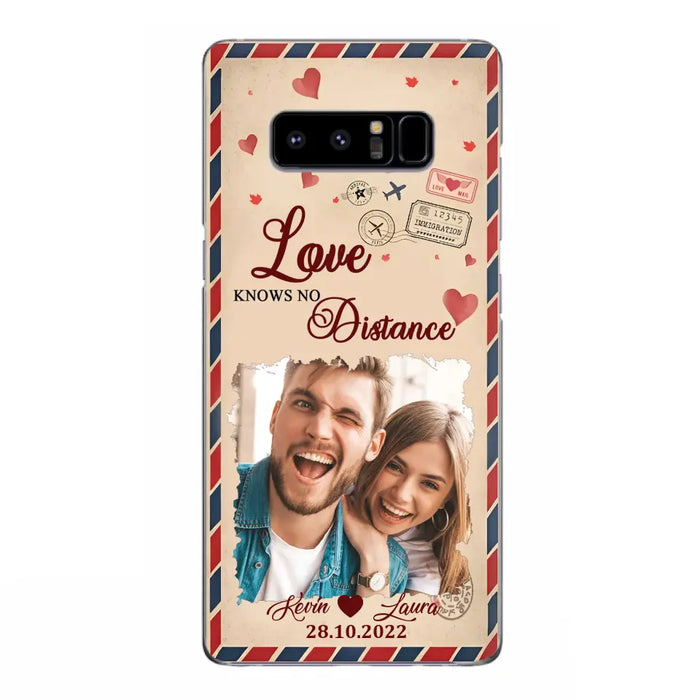 Custom Personalized Couple Phone Case - Gift Idea For Couple/ Valentines Day - Upload Photo - Love Knows No Distance - Case For iPhone/ Samsung