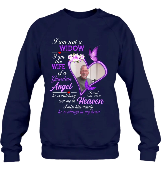Custom Personalized Memorial Photo T-Shirt/ Long Sleeve/ Sweatshirt/ Hoodie - Upload Photo - Gift Idea For Family - I Am Not A Widow