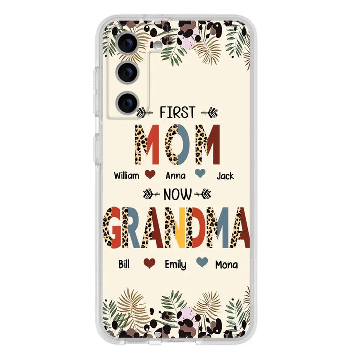 Custom Personalized Grandma Phone Case - Gift Idea For Grandma/Mom/ Mother's Day - Up to 6 Kids And 12 Grandkids - First Mom Now Grandma - Case For iPhone And Samsung