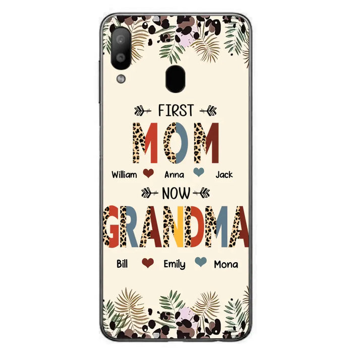 Custom Personalized Grandma Phone Case - Gift Idea For Grandma/Mom/ Mother's Day - Up to 6 Kids And 12 Grandkids - First Mom Now Grandma - Case For iPhone And Samsung