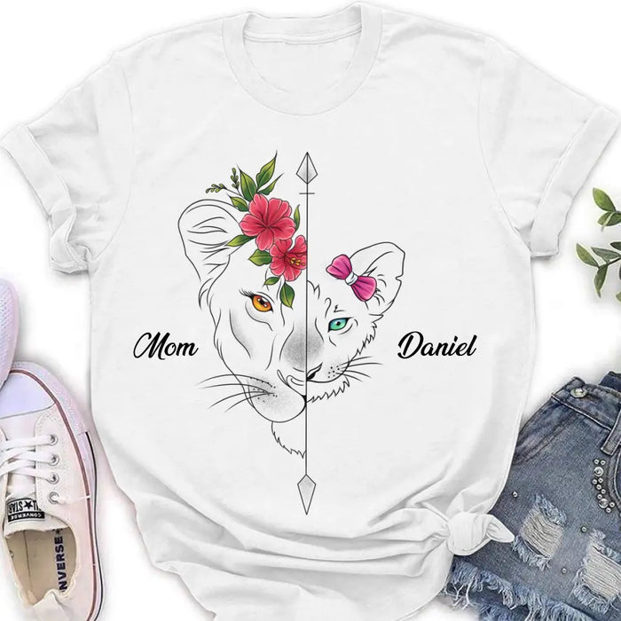 Personalized Lion Mom Shirt - Up to 5 Kids - Mother's Day Gift Idea for Mom/Grandma