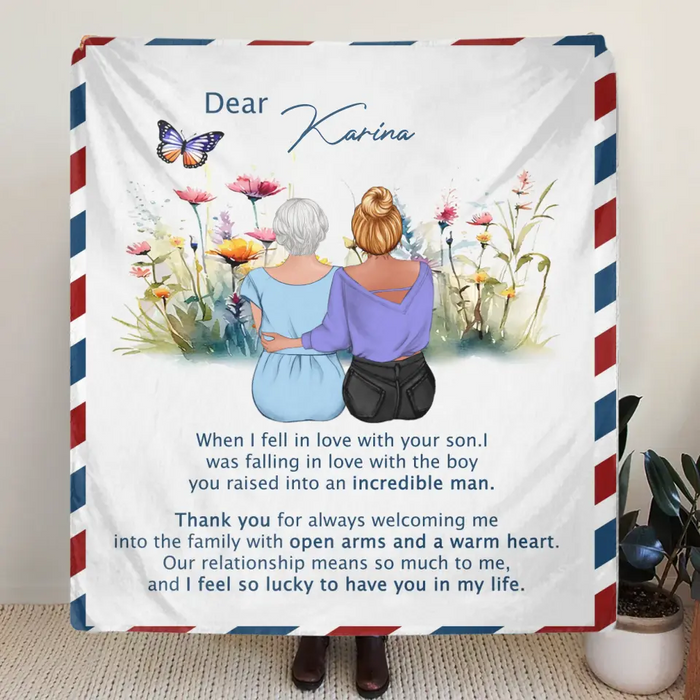 Personalized Mom & Daughter Quilt/Fleece Throw Blanket - Mother's Day Gift Idea To Mom - I Feel So Lucky To Have You In My Life