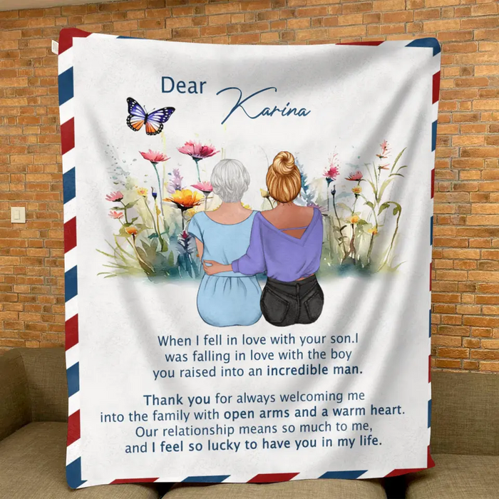 Personalized Mom & Daughter Quilt/Fleece Throw Blanket - Mother's Day Gift Idea To Mom - I Feel So Lucky To Have You In My Life