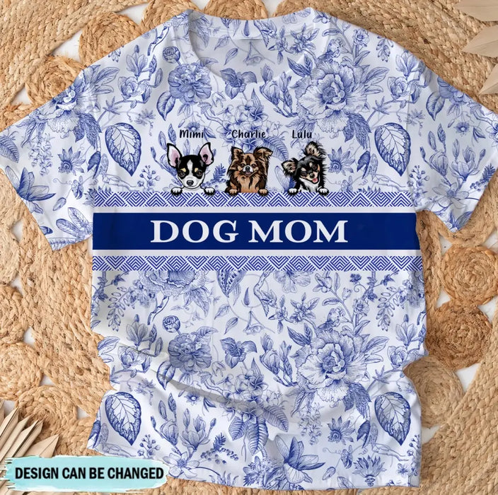 Personalized Dog Mom Vintage Pattern T-Shirt - Up to 5 Dogs - Gift Idea For Dog Mom/ Mother's Day