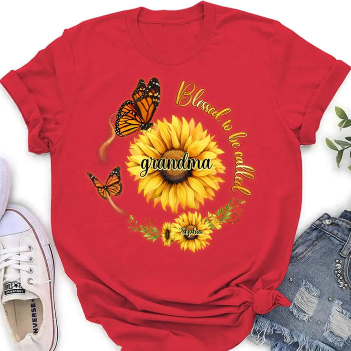 Personalized Sunflower Shirt/Hoodie - Up to 10 Kids - Mother's Day Gift Idea for Mom/Grandma