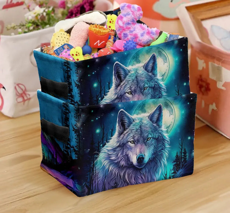 Personalized Wolf Stash Box With Northern Lights Design - Storage Box - Keepsake Gift Box - Totem Spirit Animal