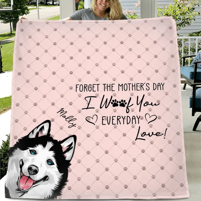 Personalized Pet Mom Fleece Throw Blanket/Quilt - Up to 5 Pets - Gift Idea For Dog/Cat/Pet Lover - Forget The Mother's Day We Woof You Every Day