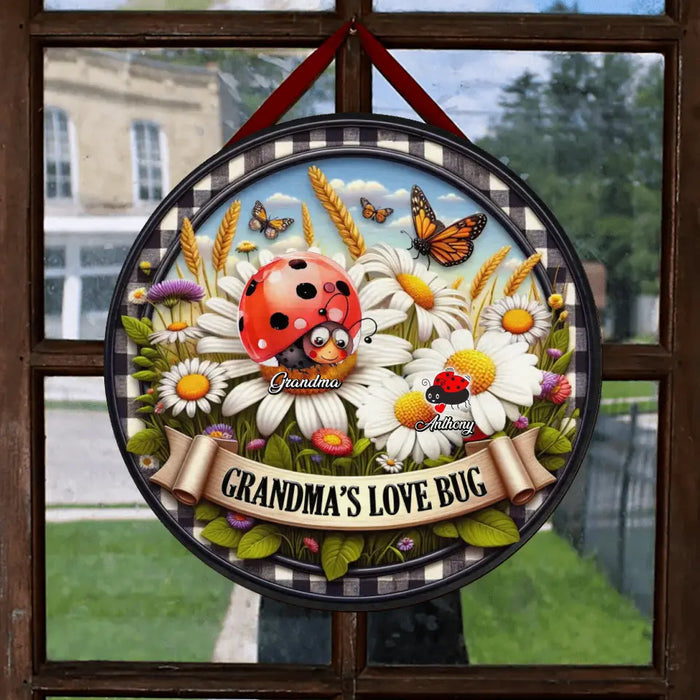 Personalized Grandma Circle Wooden Sign - Mother's Day Gift Idea For Grandma - Up to 6 Kids - Grandma's Love Bugs