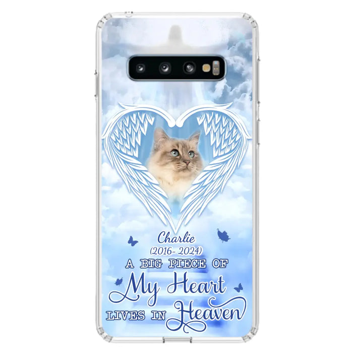 Custom Personalized Memorial Pet Phone Case - Upload Photo - Memorial Gift Idea For Pet Owner - A Big Piece Of My Heart Lives In Heaven - Case For iPhone/ Samsung