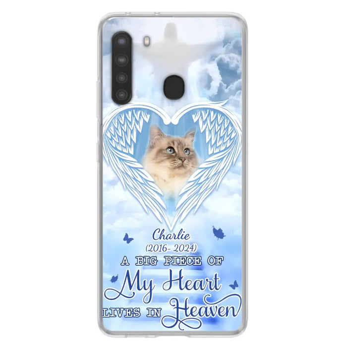 Custom Personalized Memorial Pet Phone Case - Upload Photo - Memorial Gift Idea For Pet Owner - A Big Piece Of My Heart Lives In Heaven - Case For iPhone/ Samsung