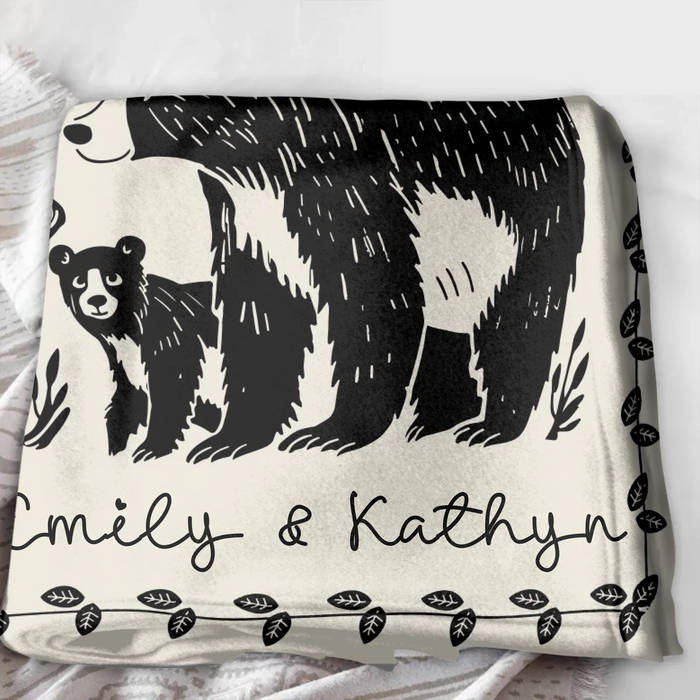 Personalized Mama Bear Fleece Throw Blanket & Quilt - Up to 7 Kids - Mother's Day Gift Idea For Grandma/Mom
