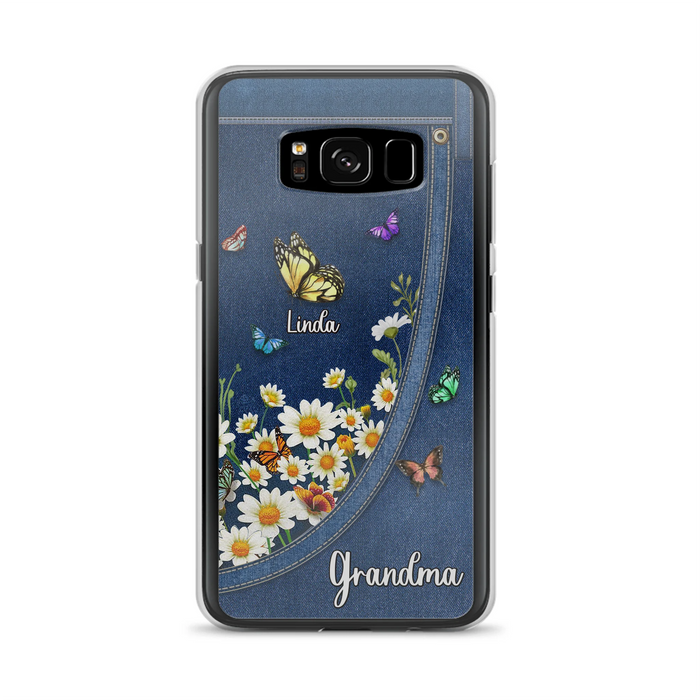 Personalized Daisy And Butterfly Grandma Phone Case - Gift Idea For Grandma - Up to 10 Kids - Case For iPhone/Samsung
