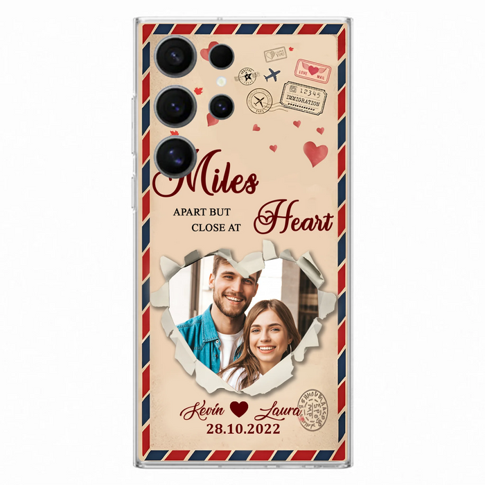 Custom Personalized Couple Phone Case - Gift Idea For Couple/ Valentines Day - Upload Photo - Miles Apart But Close At Heart - Case For iPhone/ Samsung