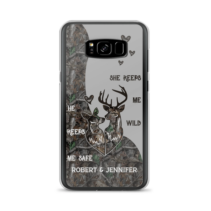Custom Personalized Deer Couple Phone Case - Gift Idea For Couple - He Keeps Me Safe She Keeps Me Wild - Case For iPhone/Samsung