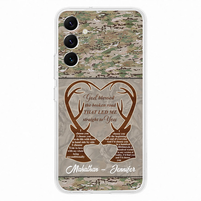 Custom Personalized Deer Hunting Heart Phone Case - Gift Idea For Couple - God Blessed The Broken Road That Led Me Straight To You - Case For iPhone And Samsung