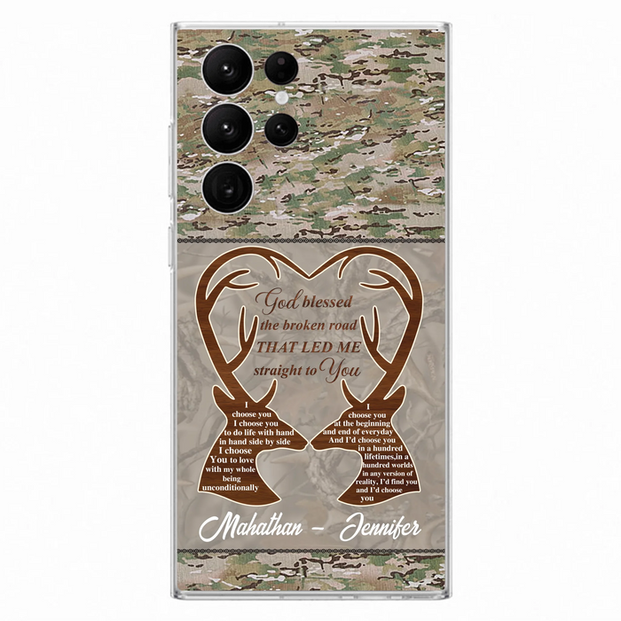 Custom Personalized Deer Hunting Heart Phone Case - Gift Idea For Couple - God Blessed The Broken Road That Led Me Straight To You - Case For iPhone And Samsung
