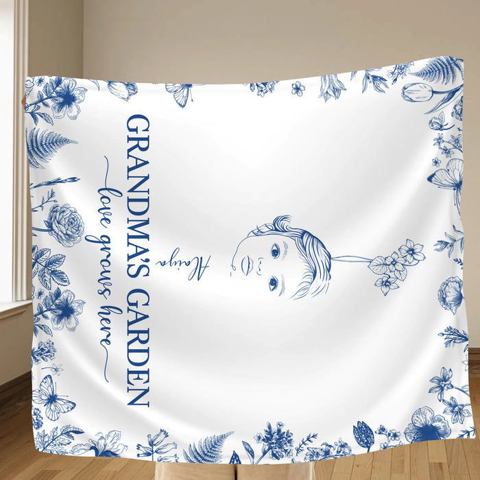 Custom Personalized Grandma's Garden Quilt/ Fleece Throw Blanket/ Pillow Cover - Custom Side Profile Birthmonth Flower - Upto 6 Kids - Love Grows Here