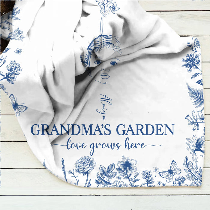 Custom Personalized Grandma's Garden Quilt/ Fleece Throw Blanket/ Pillow Cover - Custom Side Profile Birthmonth Flower - Upto 6 Kids - Love Grows Here