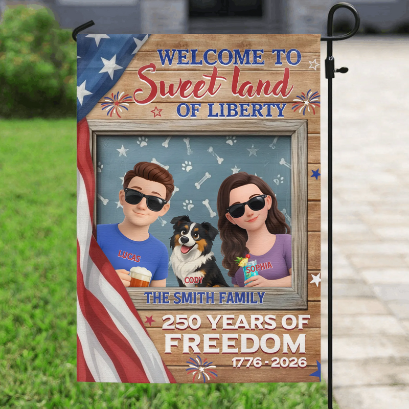 Personalized Patriotic Garden Flag – Custom Family Name Welcome Sign with up to 2 Dogs, American Flag Front Door Decor for 4th of July